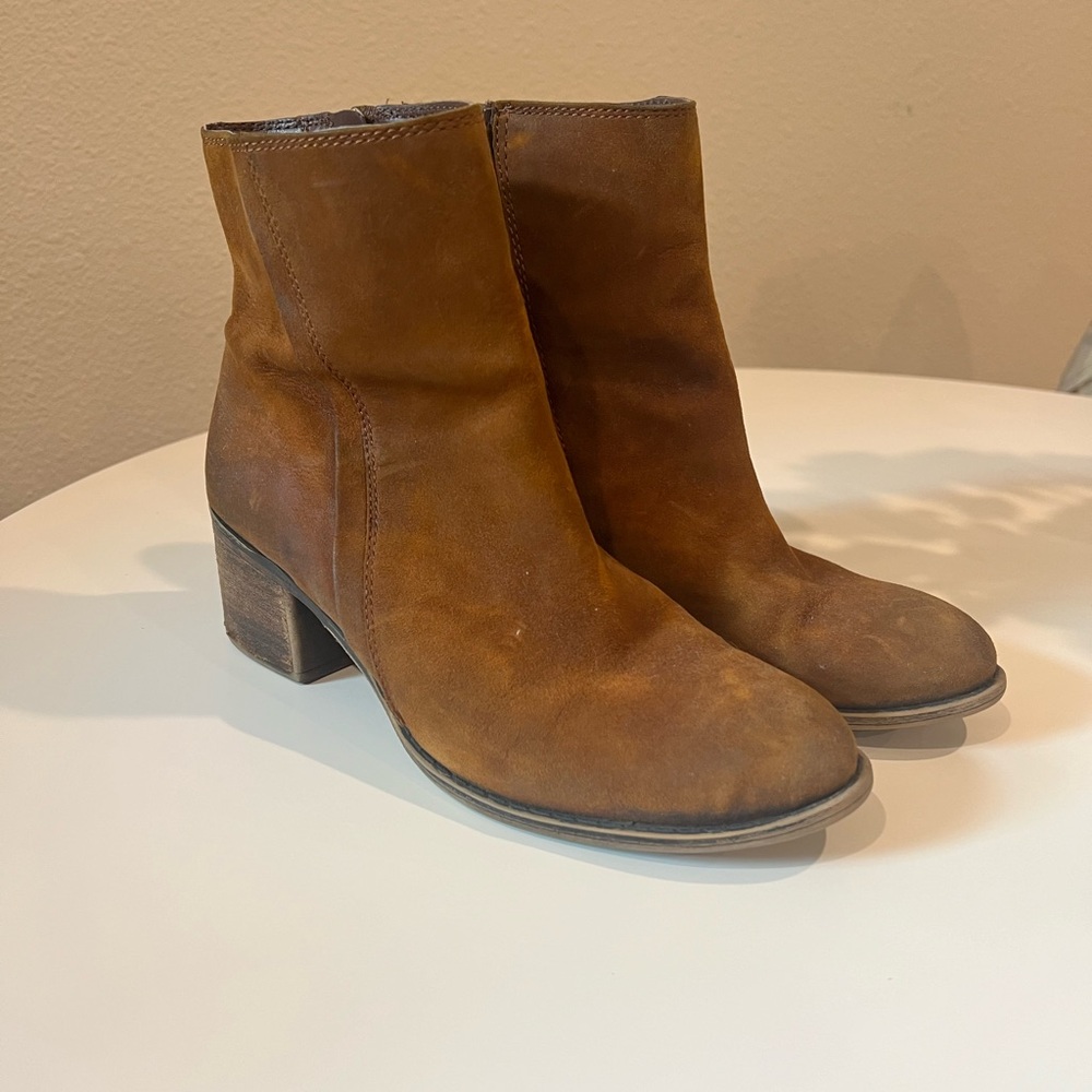 Franco Sarto booties